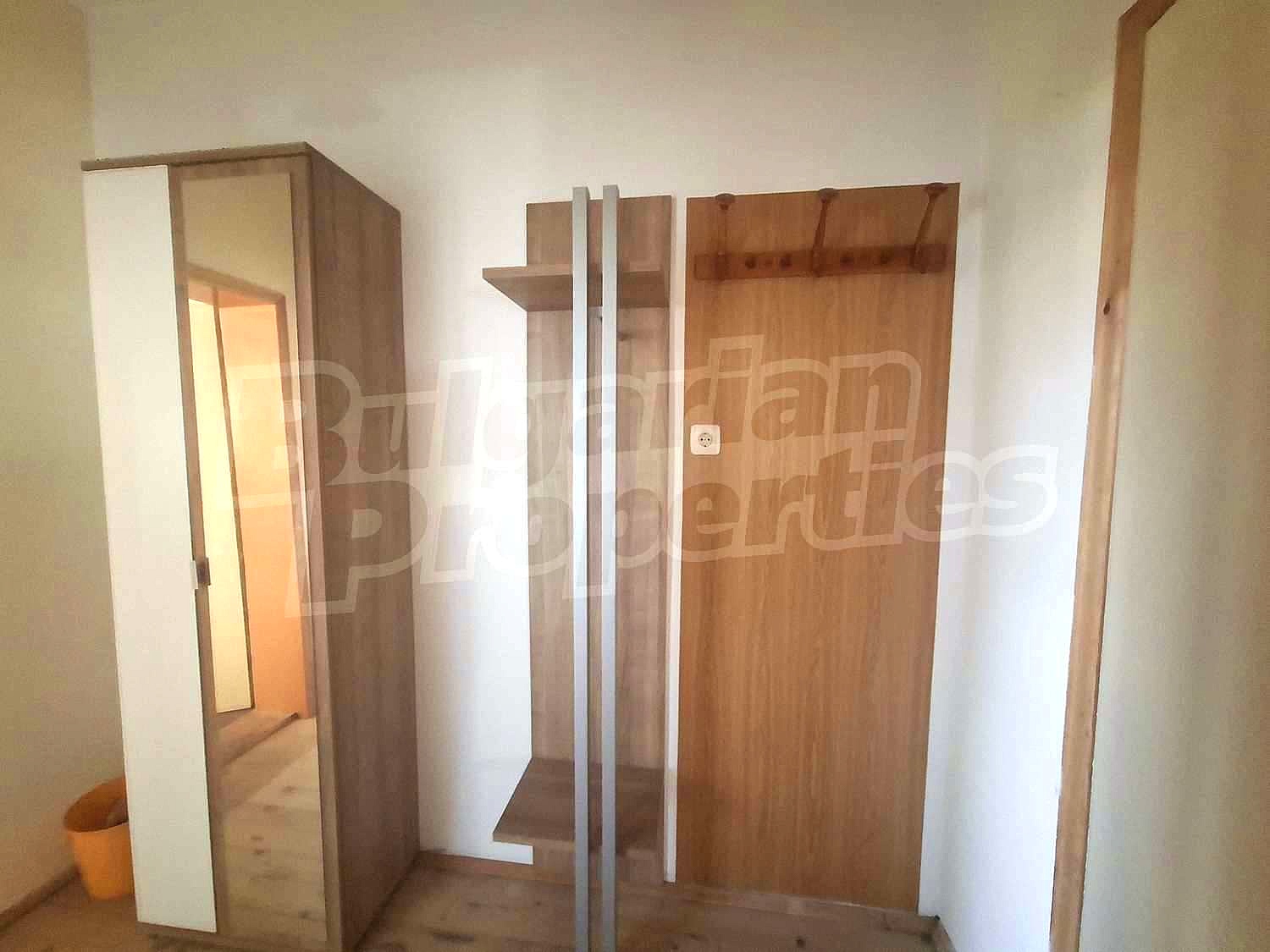Gallery Picture 19