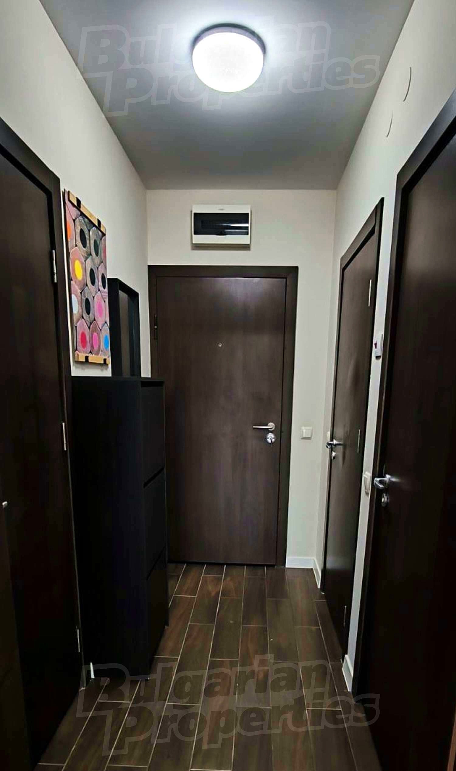 Gallery Picture 6