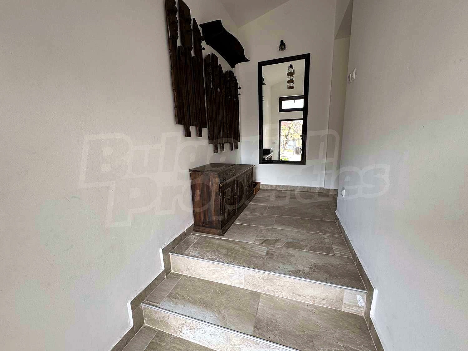 Gallery Picture 31