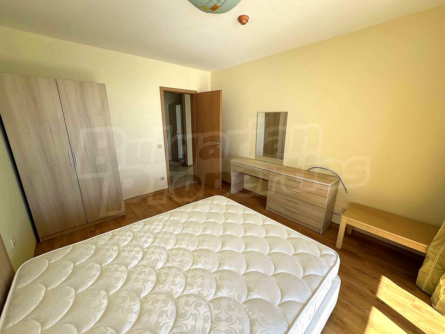 Gallery Picture 15