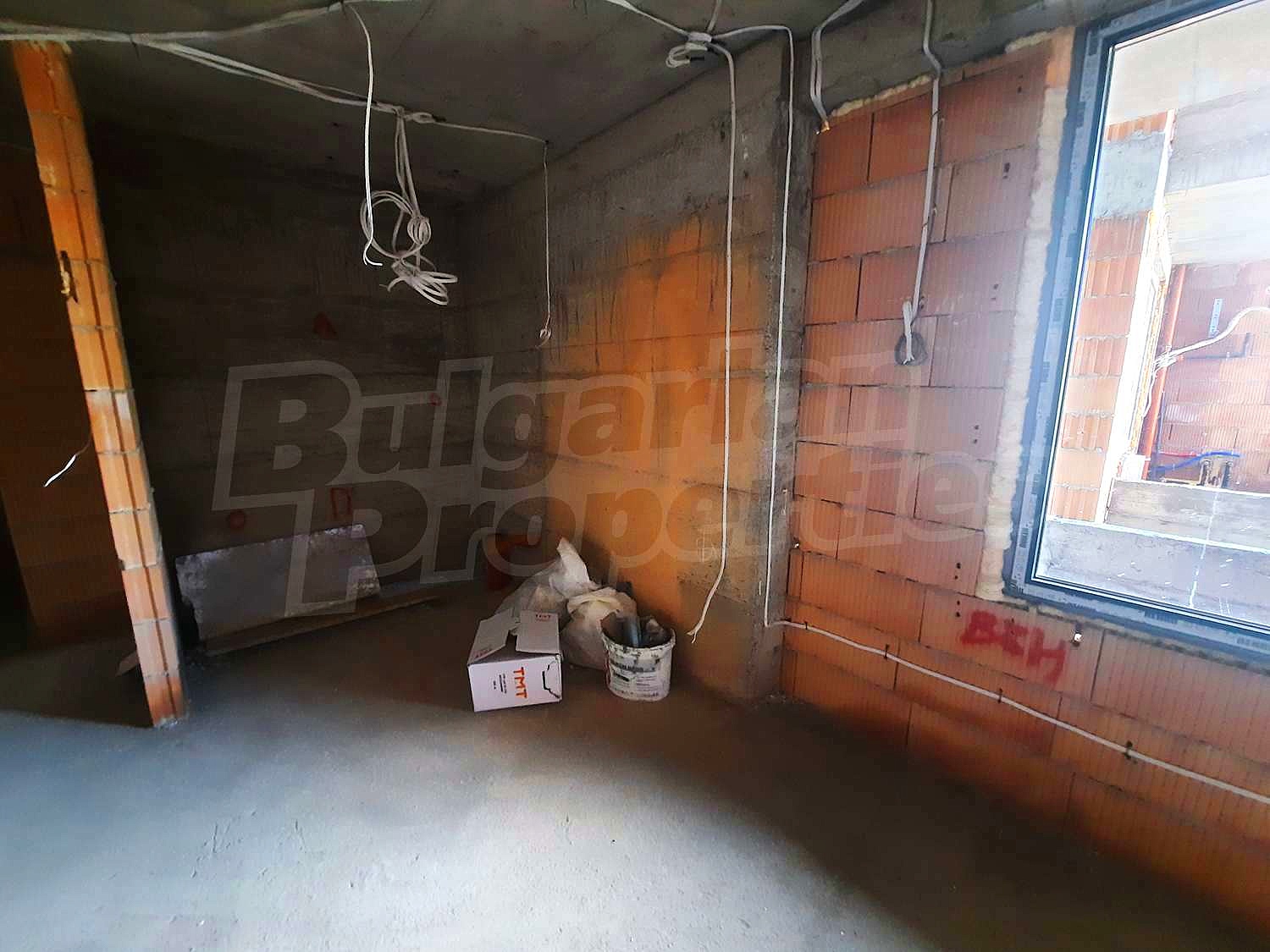 Gallery Picture 5