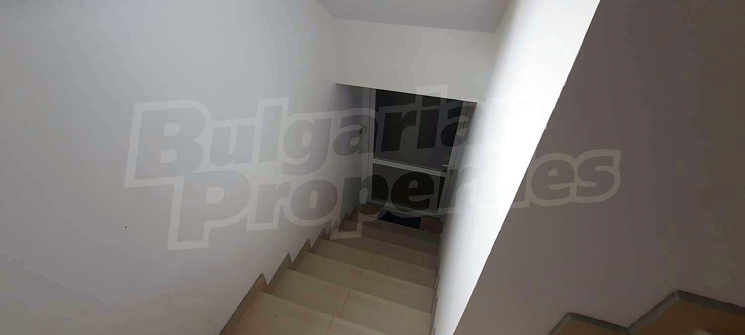 Gallery Picture 25