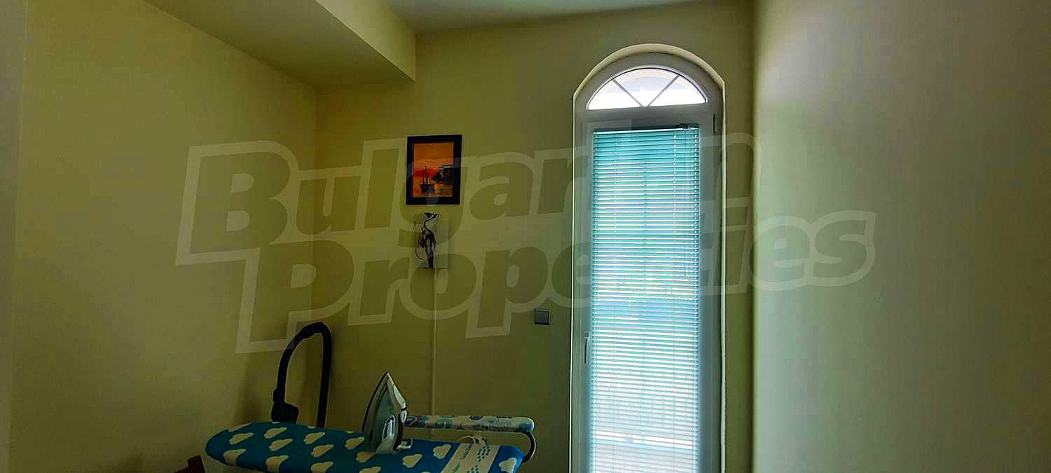 Gallery Picture 22