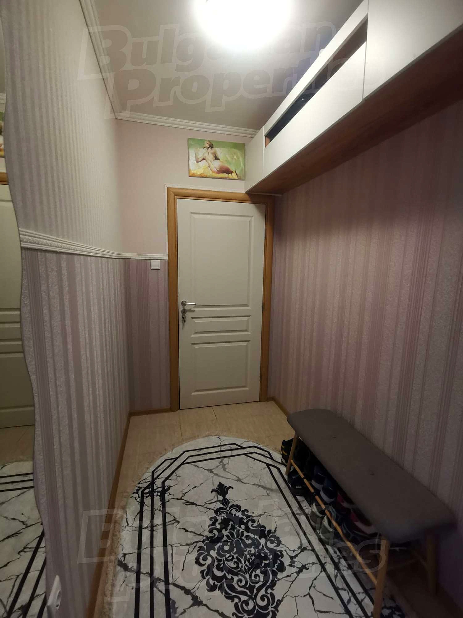 Gallery Picture 11