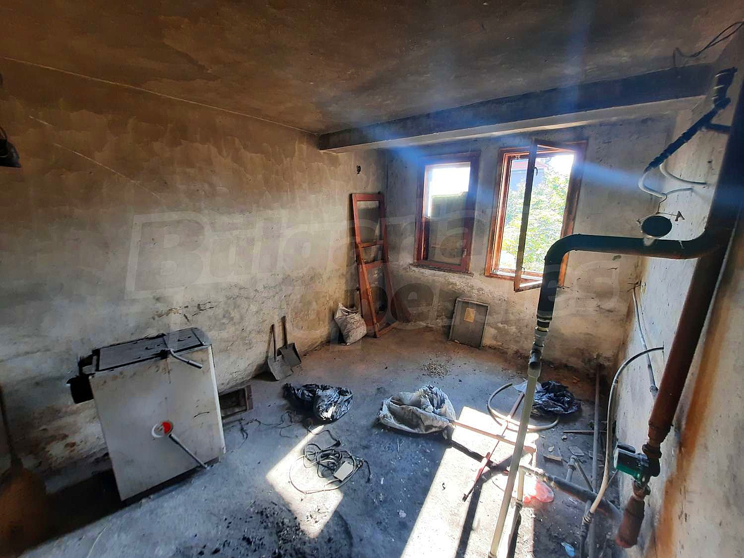Gallery Picture 13