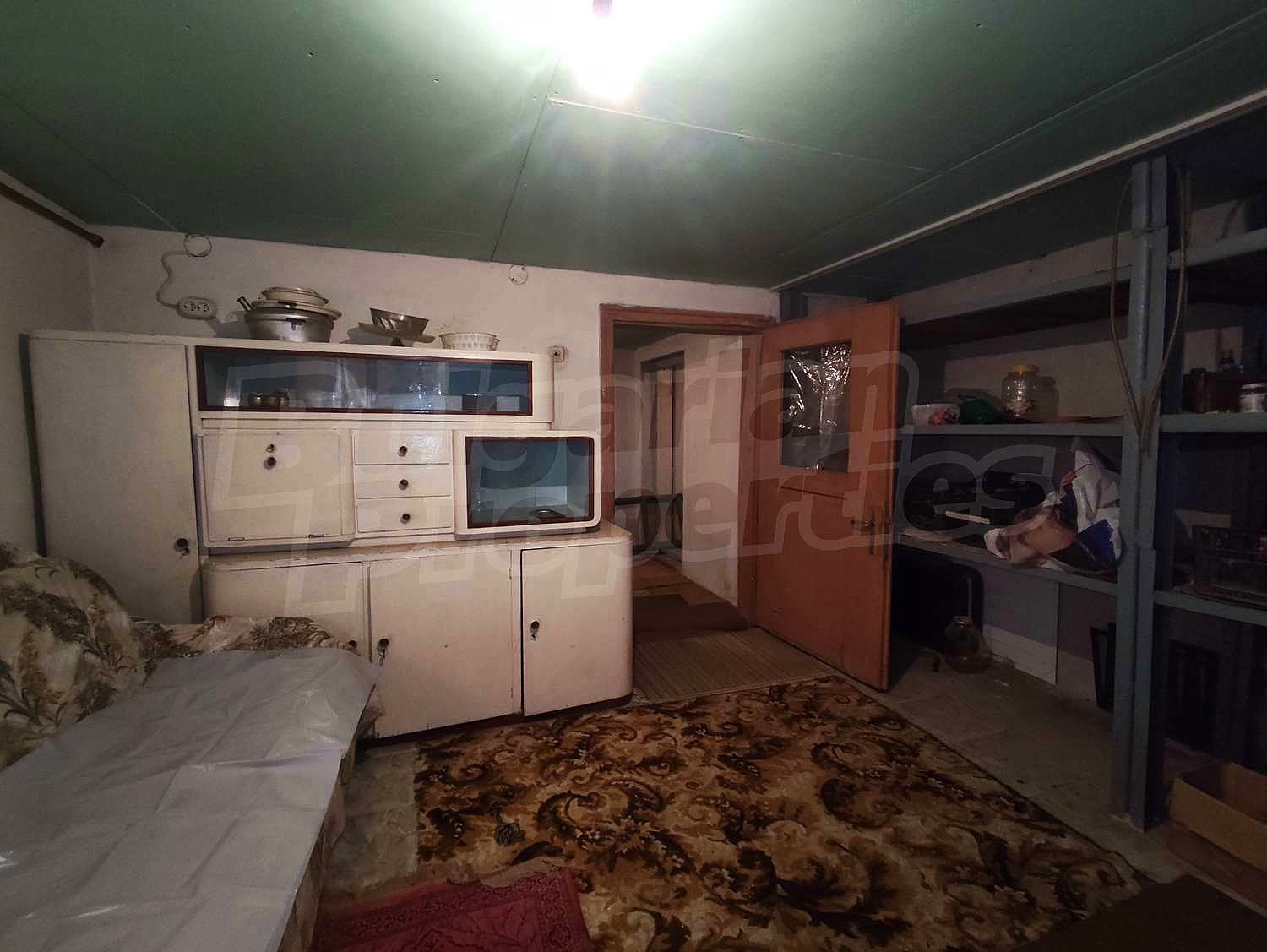 Gallery Picture 32