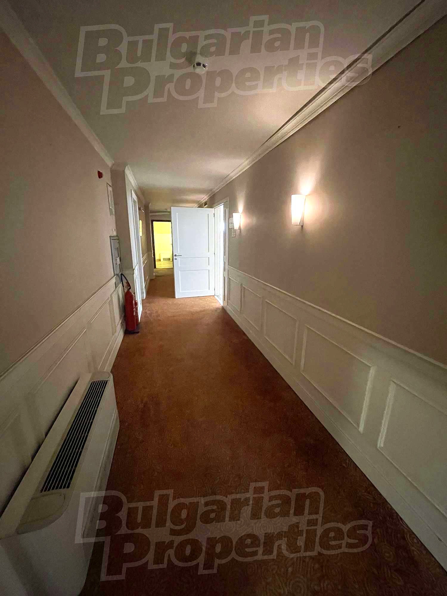 Gallery Picture 25