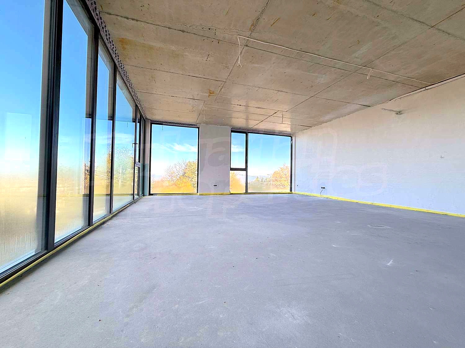 Gallery Picture 4