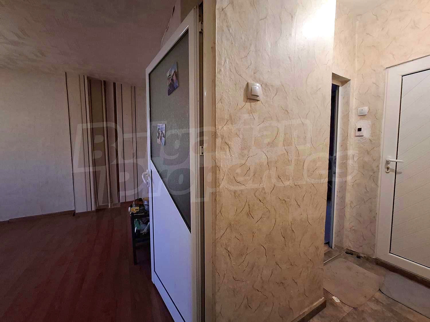 Gallery Picture 16
