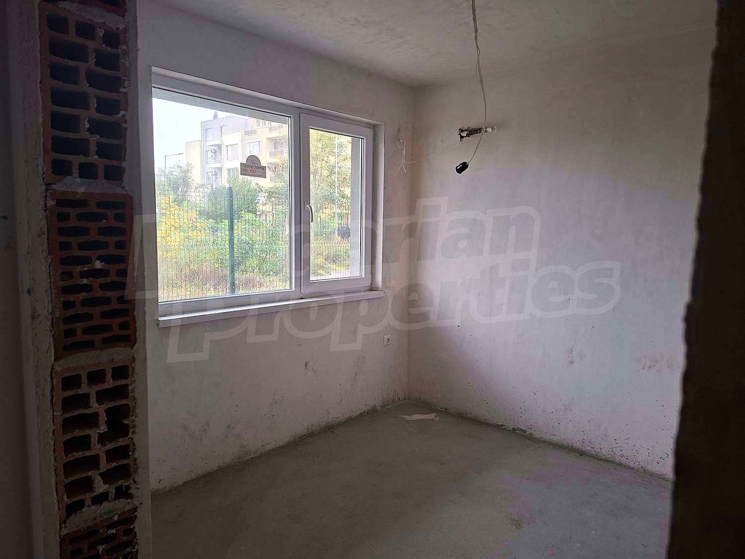 Gallery Picture 12
