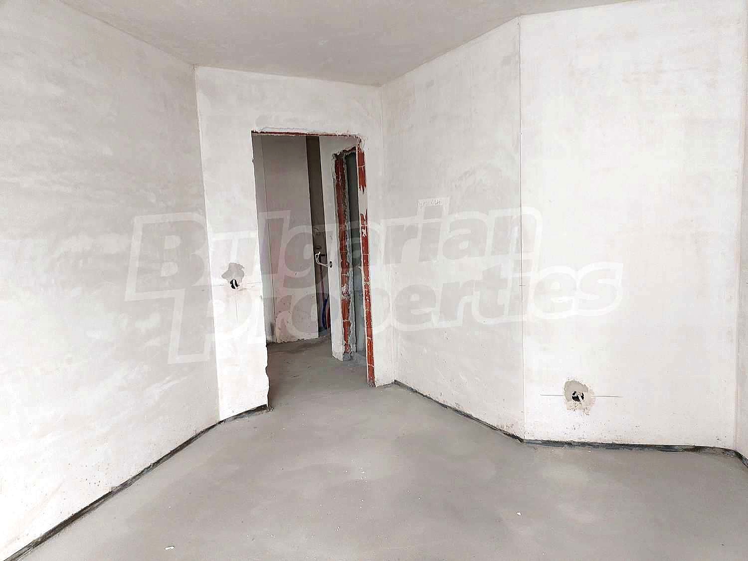 Gallery Picture 10