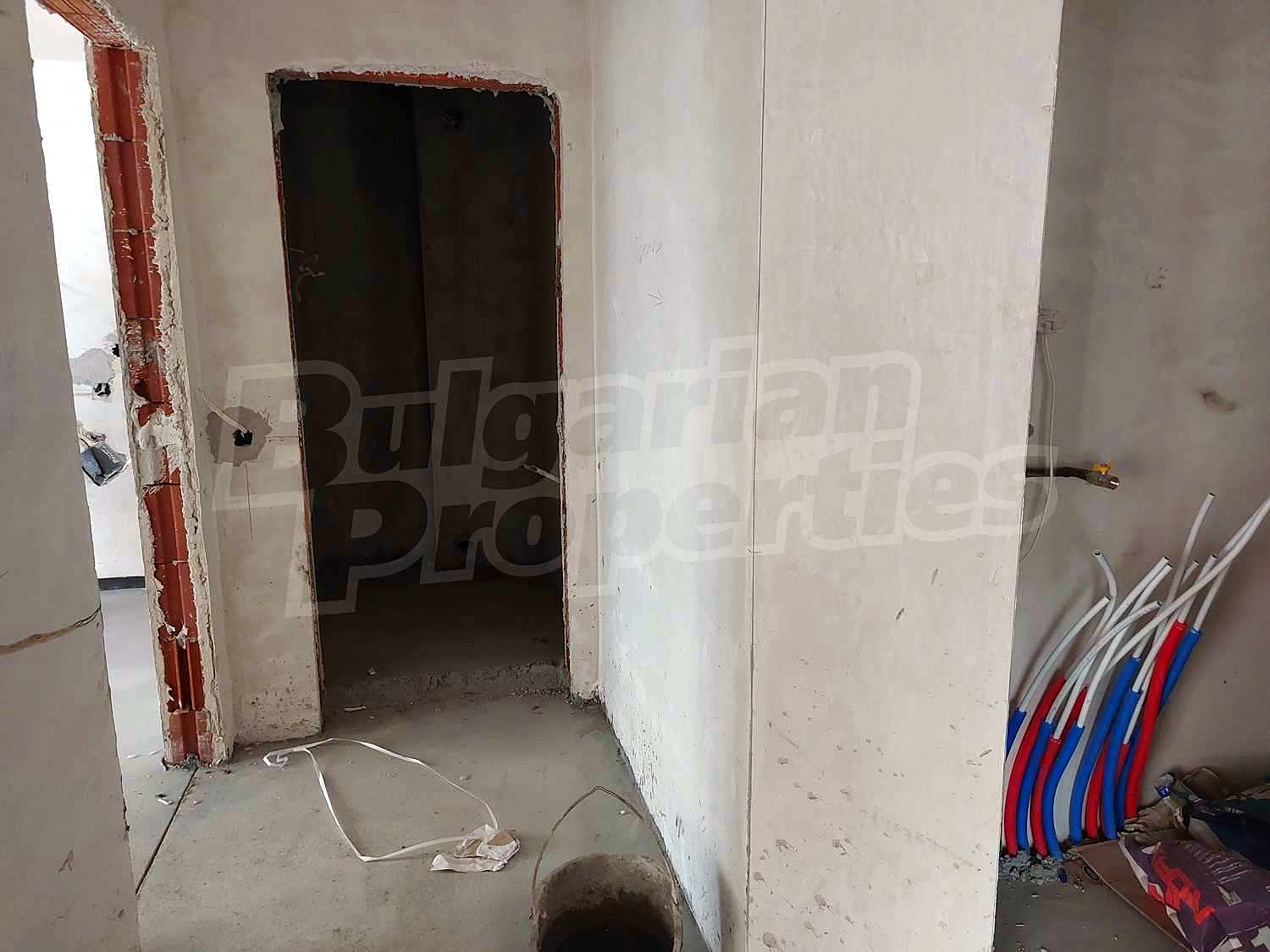 Gallery Picture 12