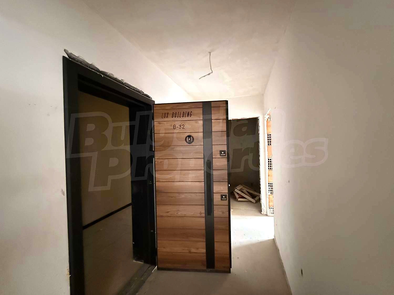 Gallery Picture 5