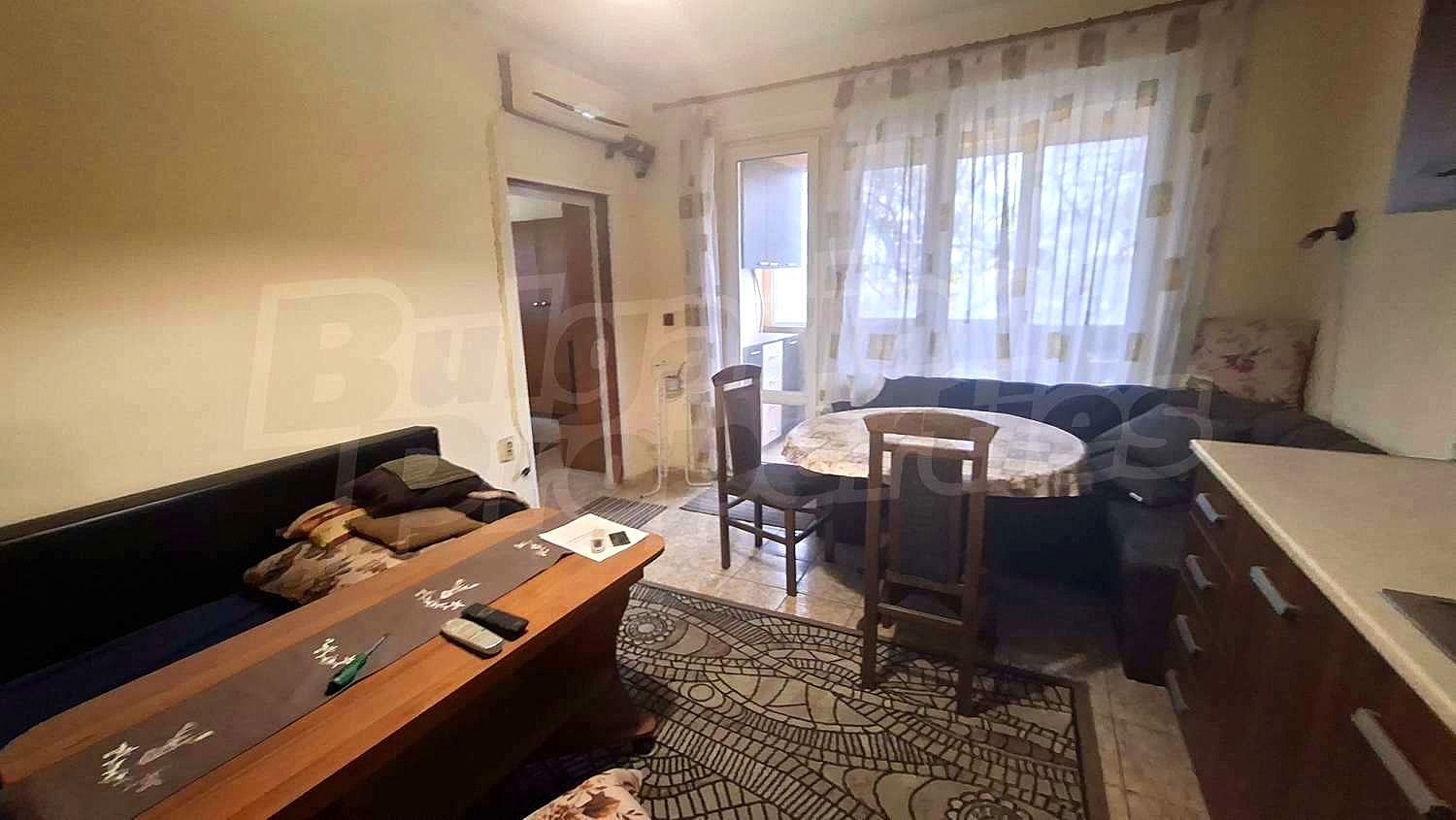 Gallery Picture 30