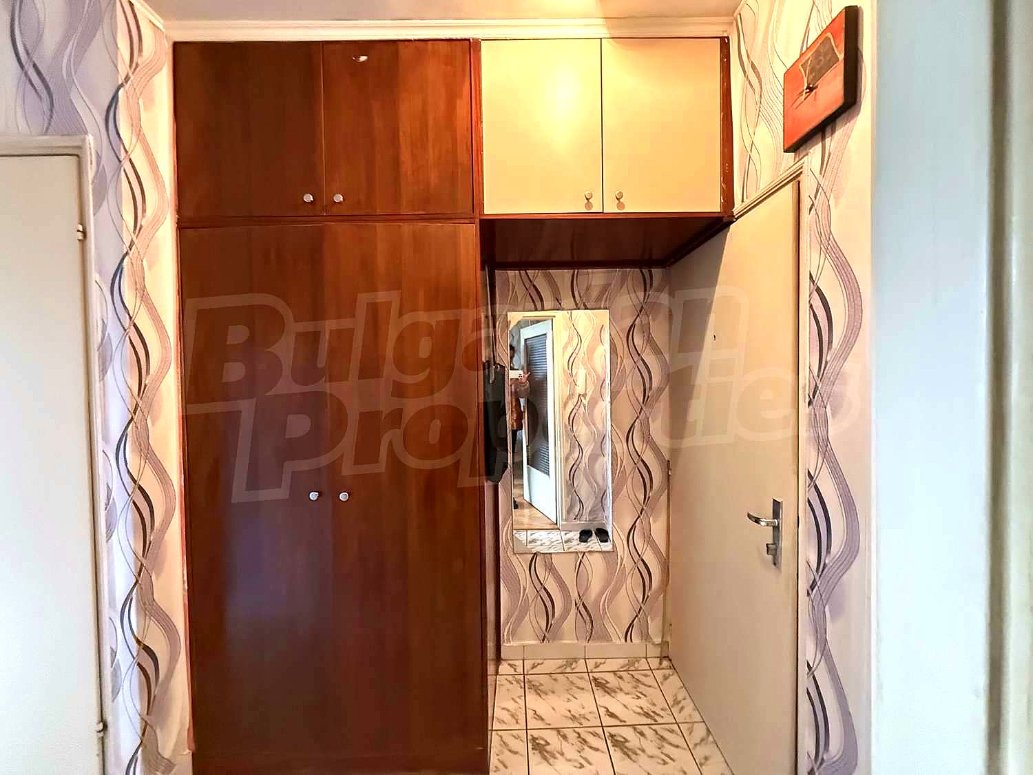 Gallery Picture 10
