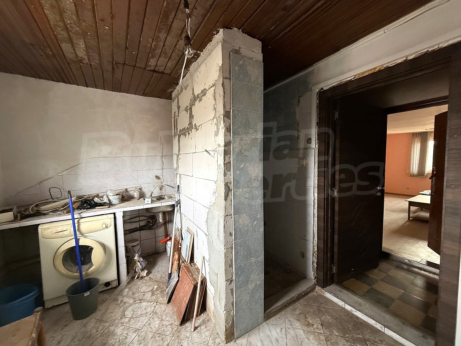 Gallery Picture 8