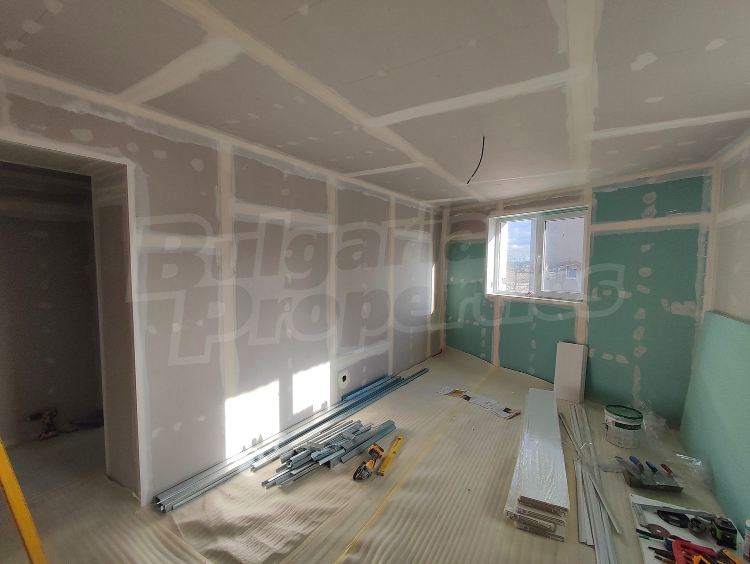 Gallery Picture 2