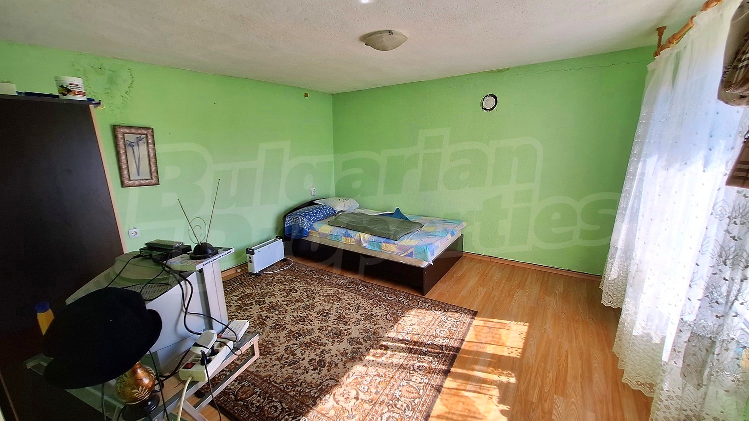 Gallery Picture 13