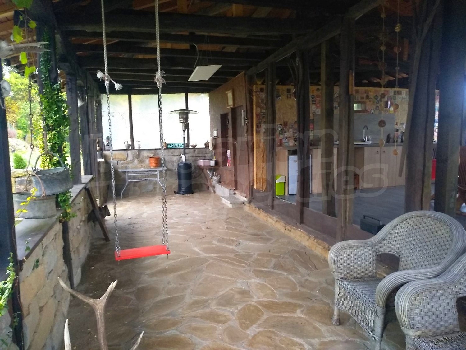 Gallery Picture 37