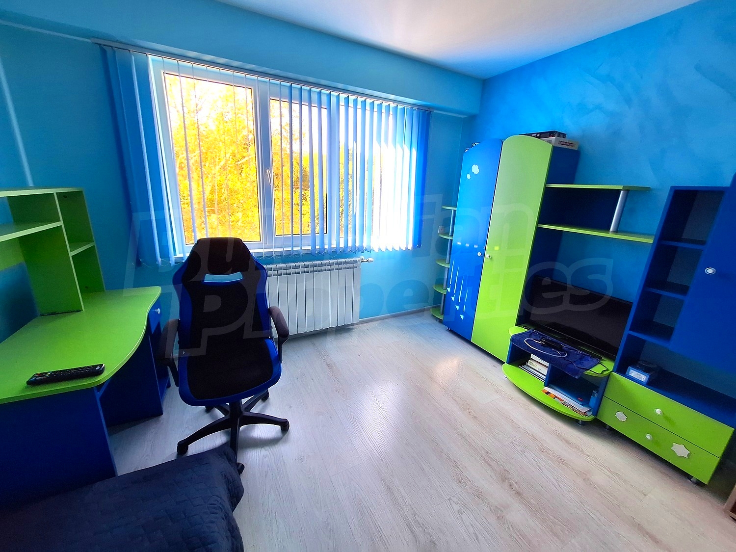 Gallery Picture 5