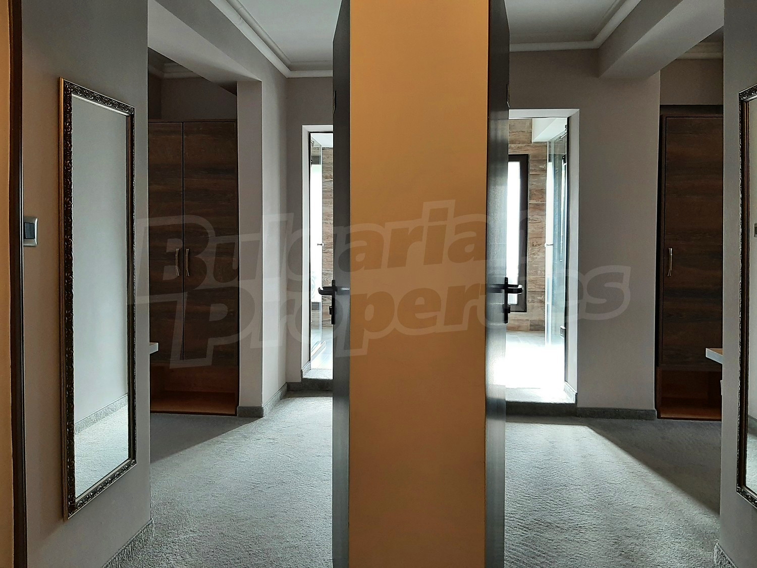 Gallery Picture 30