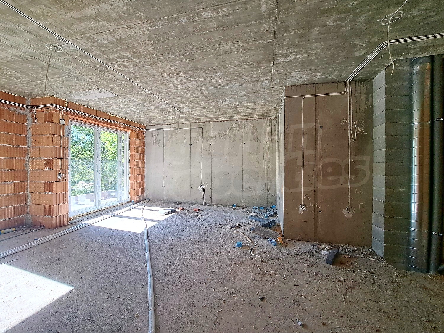 Gallery Picture 3