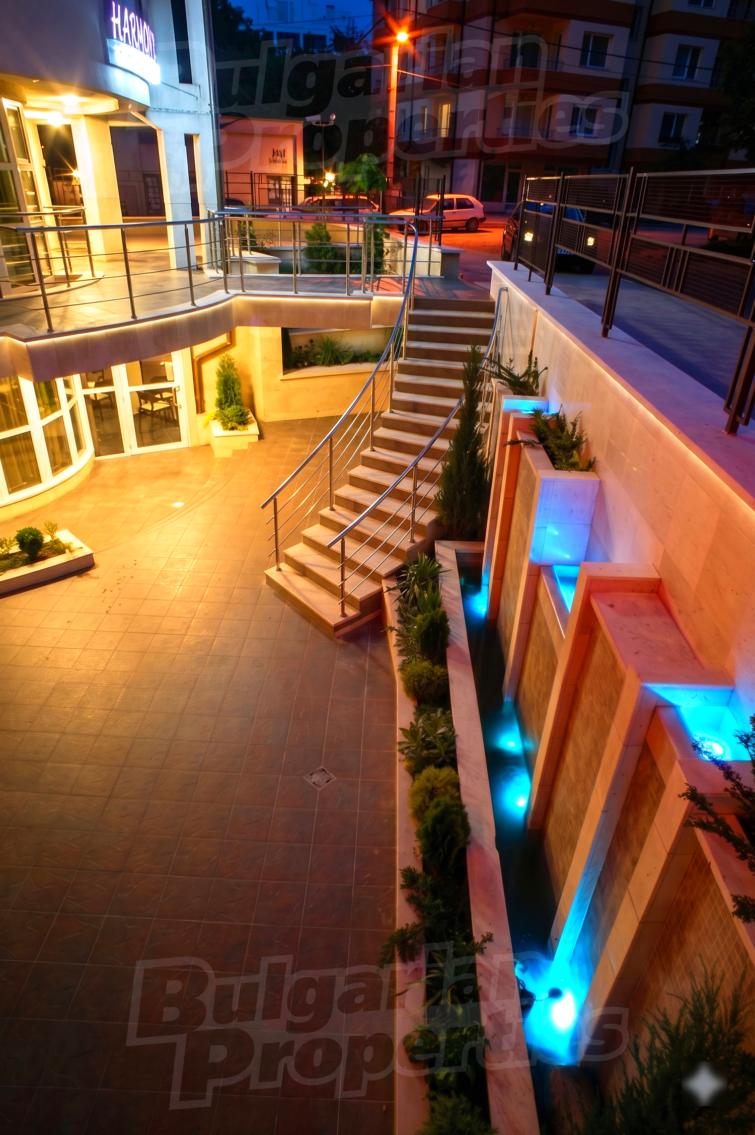 Gallery Picture 5