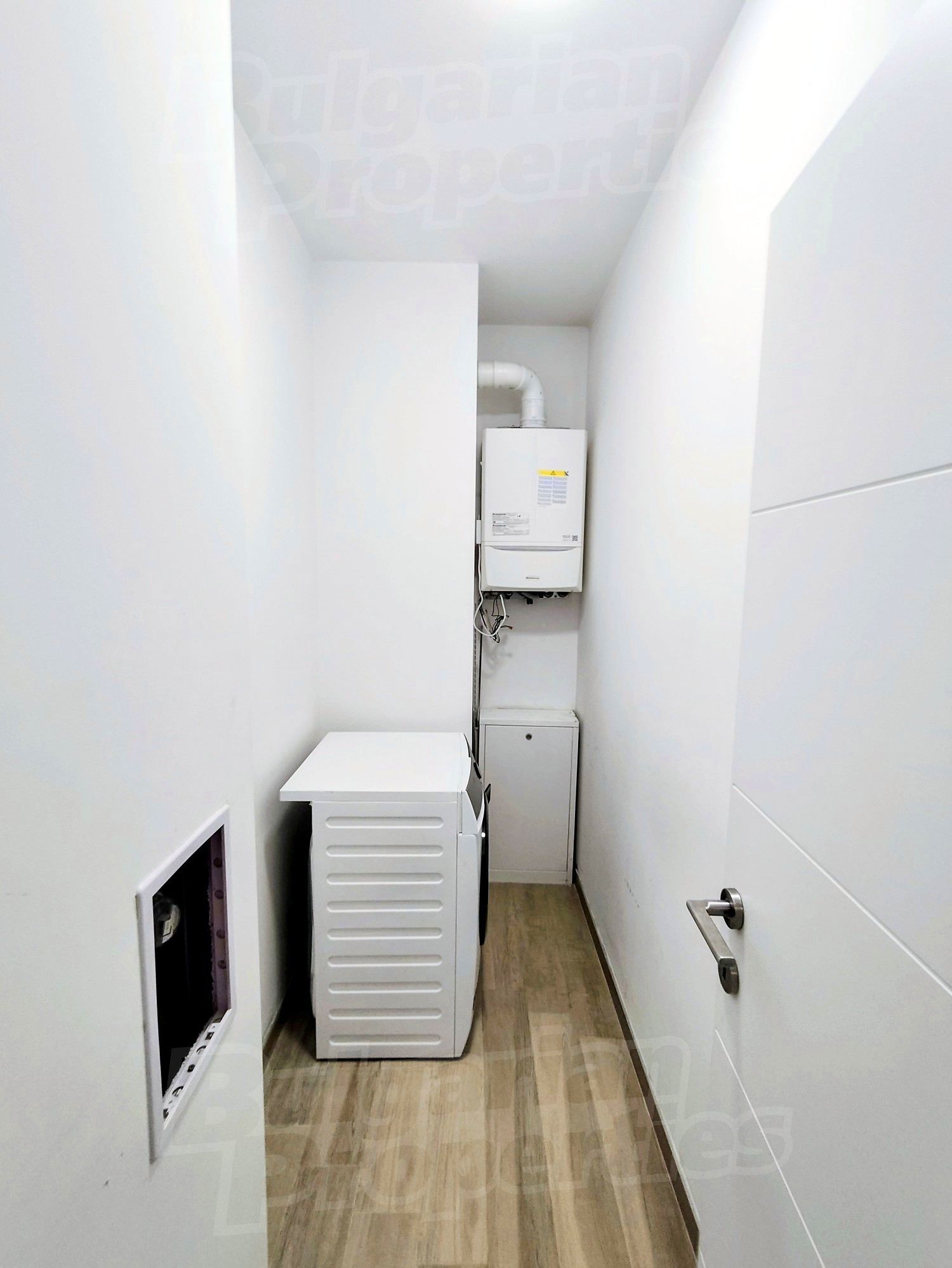 Gallery Picture 15