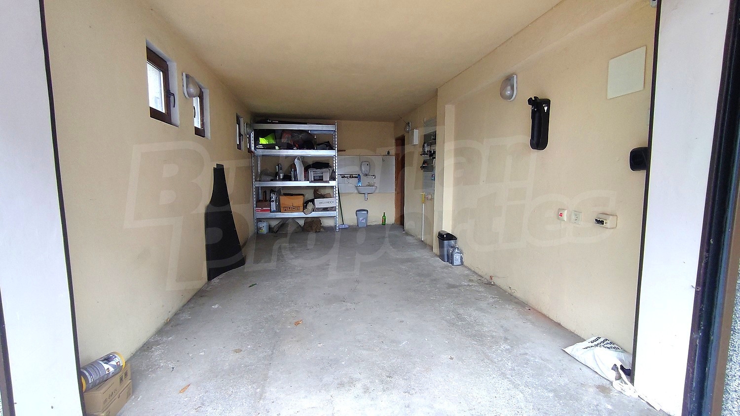 Gallery Picture 23