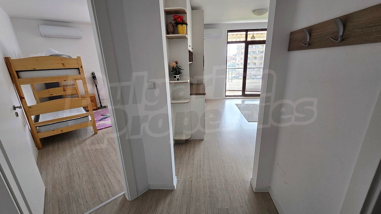 Gallery Picture 11