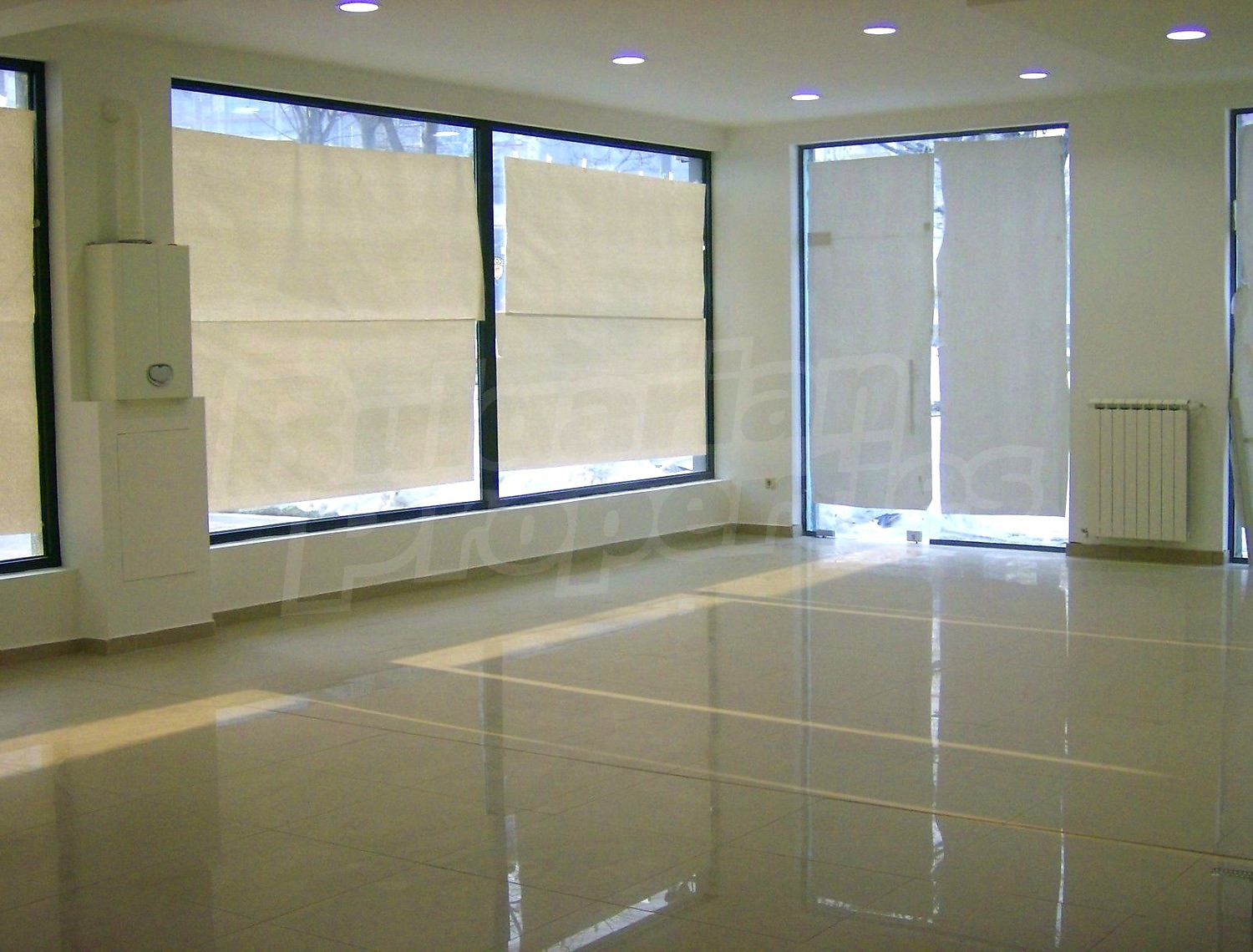 Gallery Picture 10