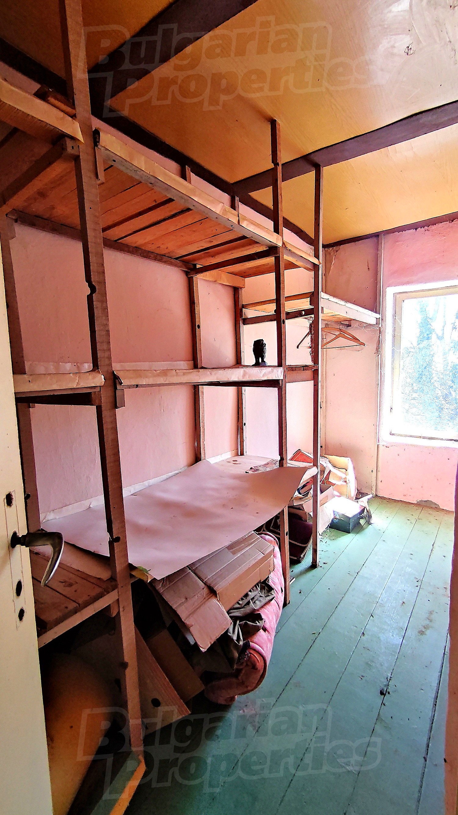 Gallery Picture 13