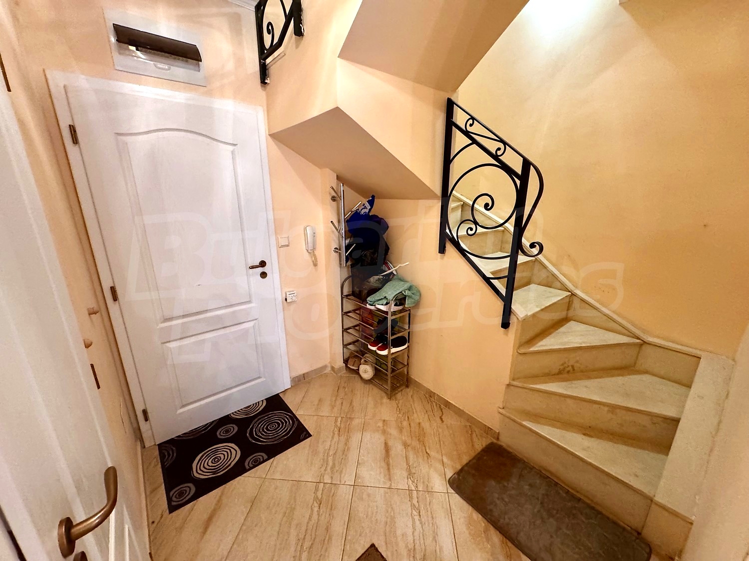 Gallery Picture 11