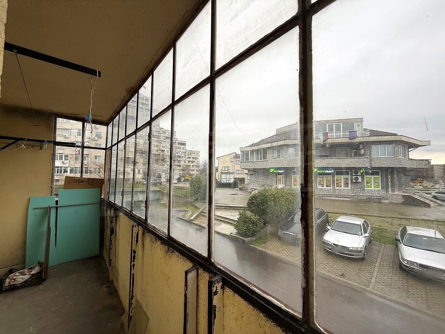 Gallery Picture 9