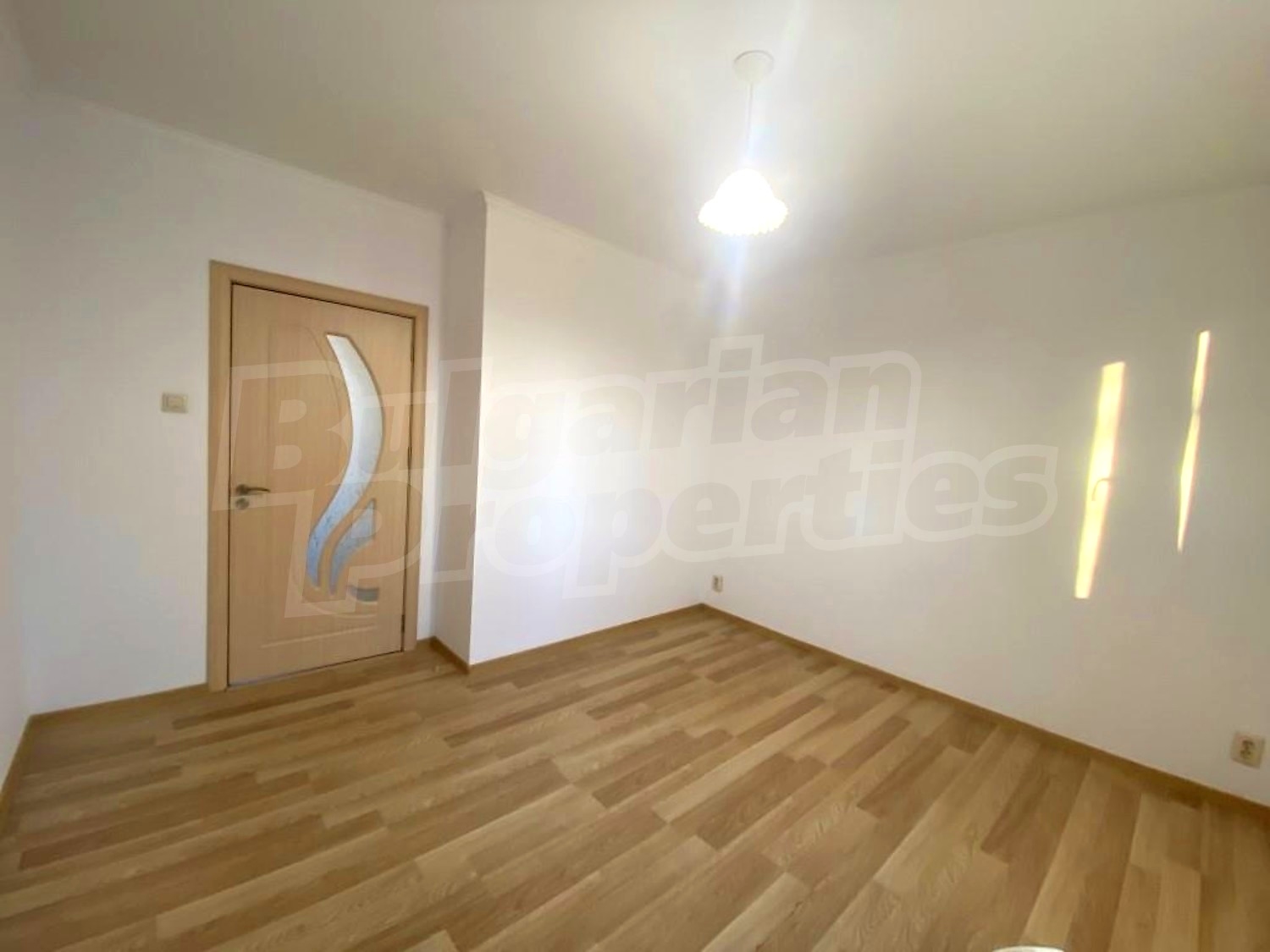 Gallery Picture 10