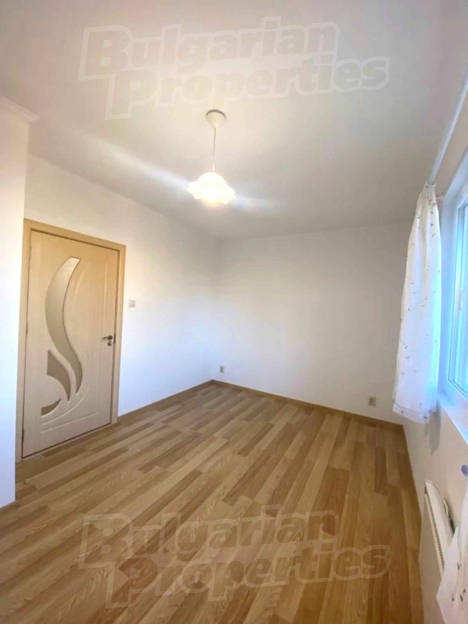 Gallery Picture 34