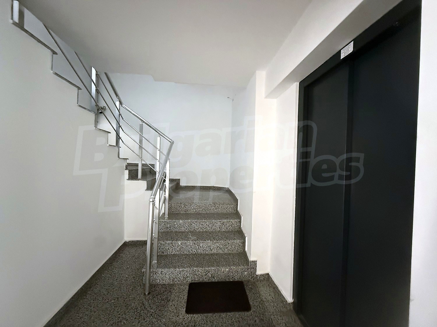 Gallery Picture 18