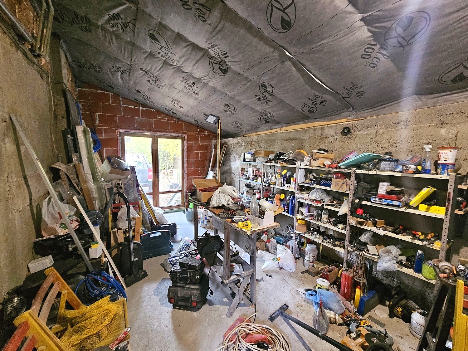 Gallery Picture 30
