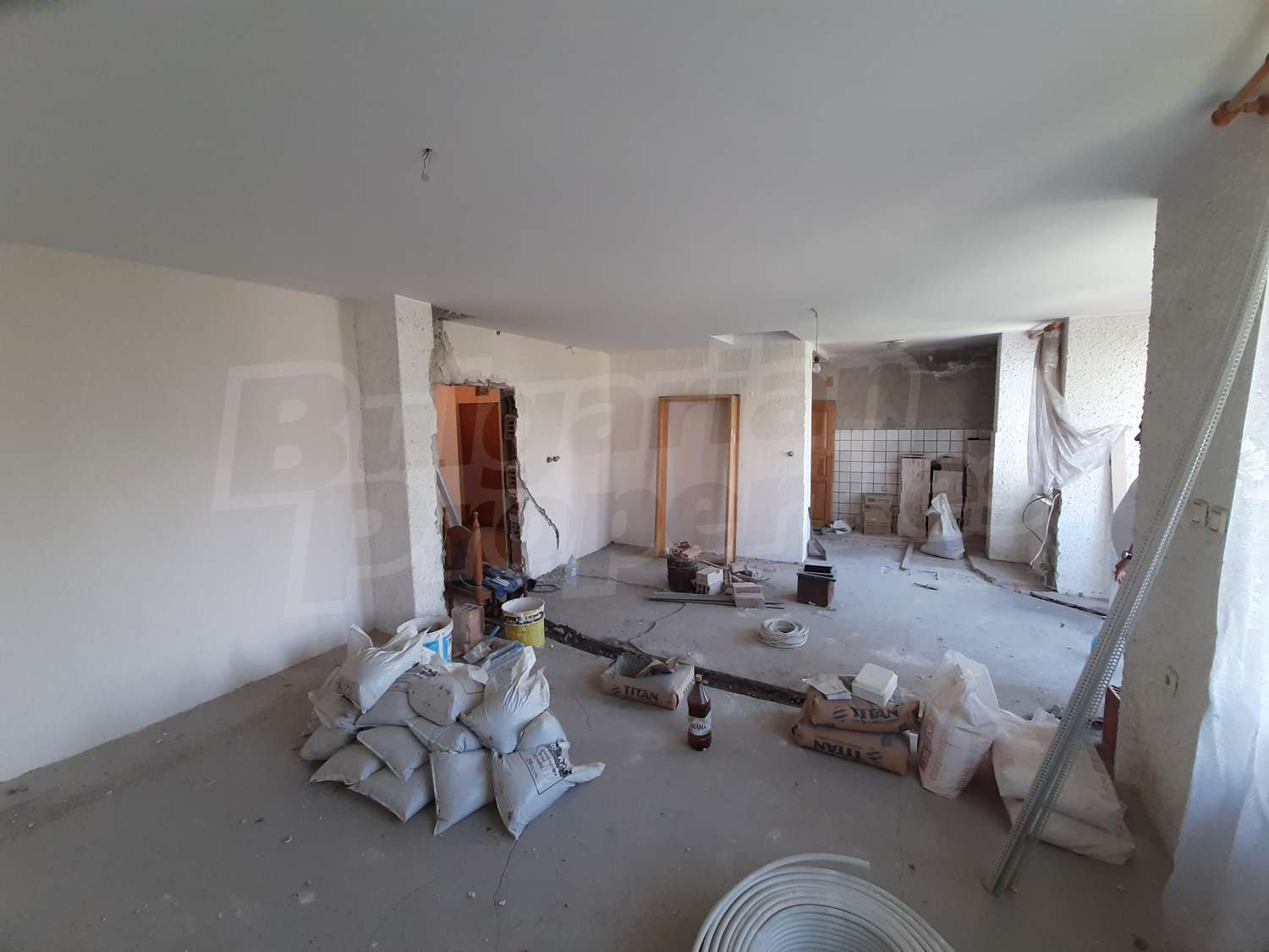 Gallery Picture 2