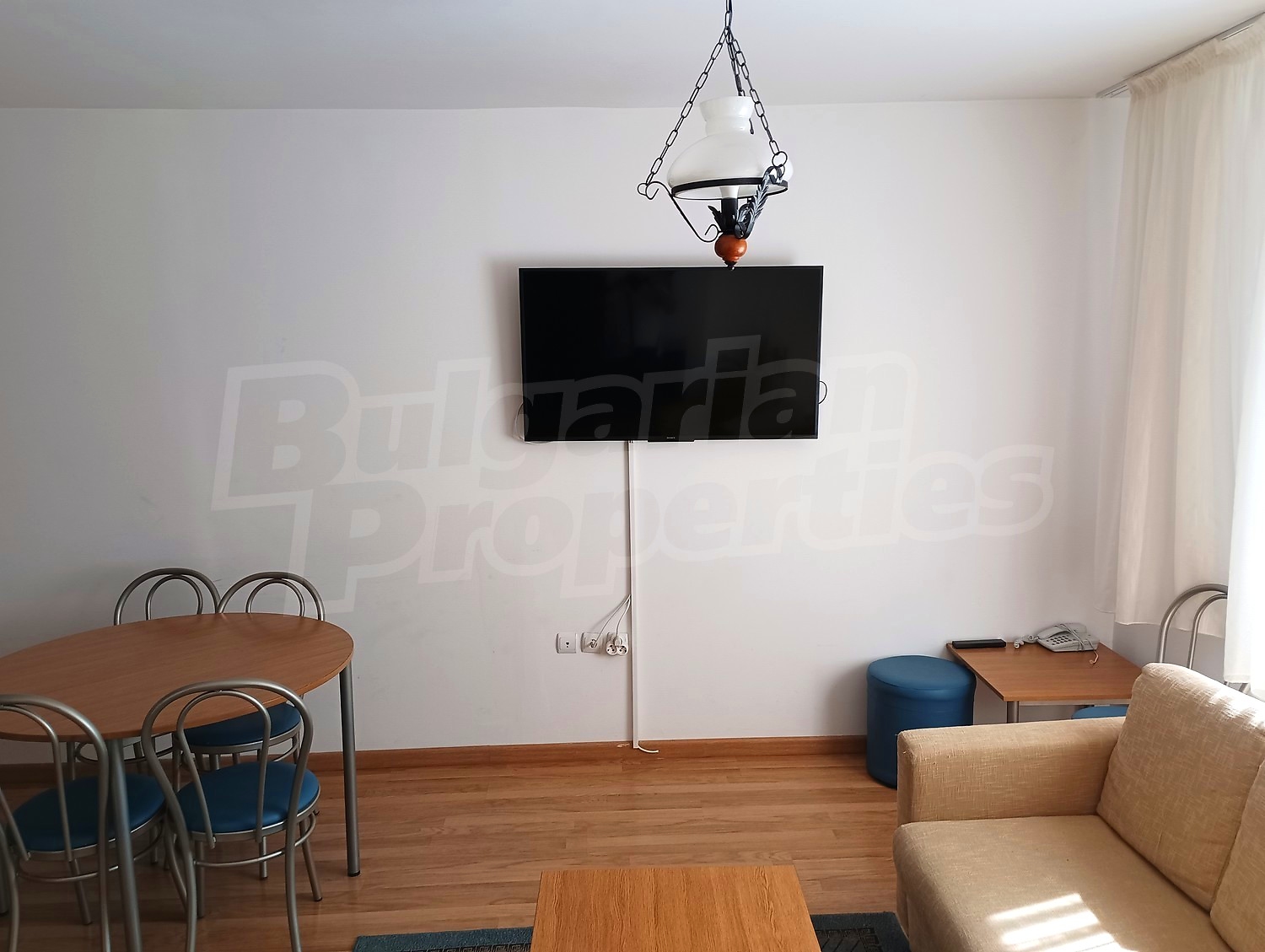 Gallery Picture 15