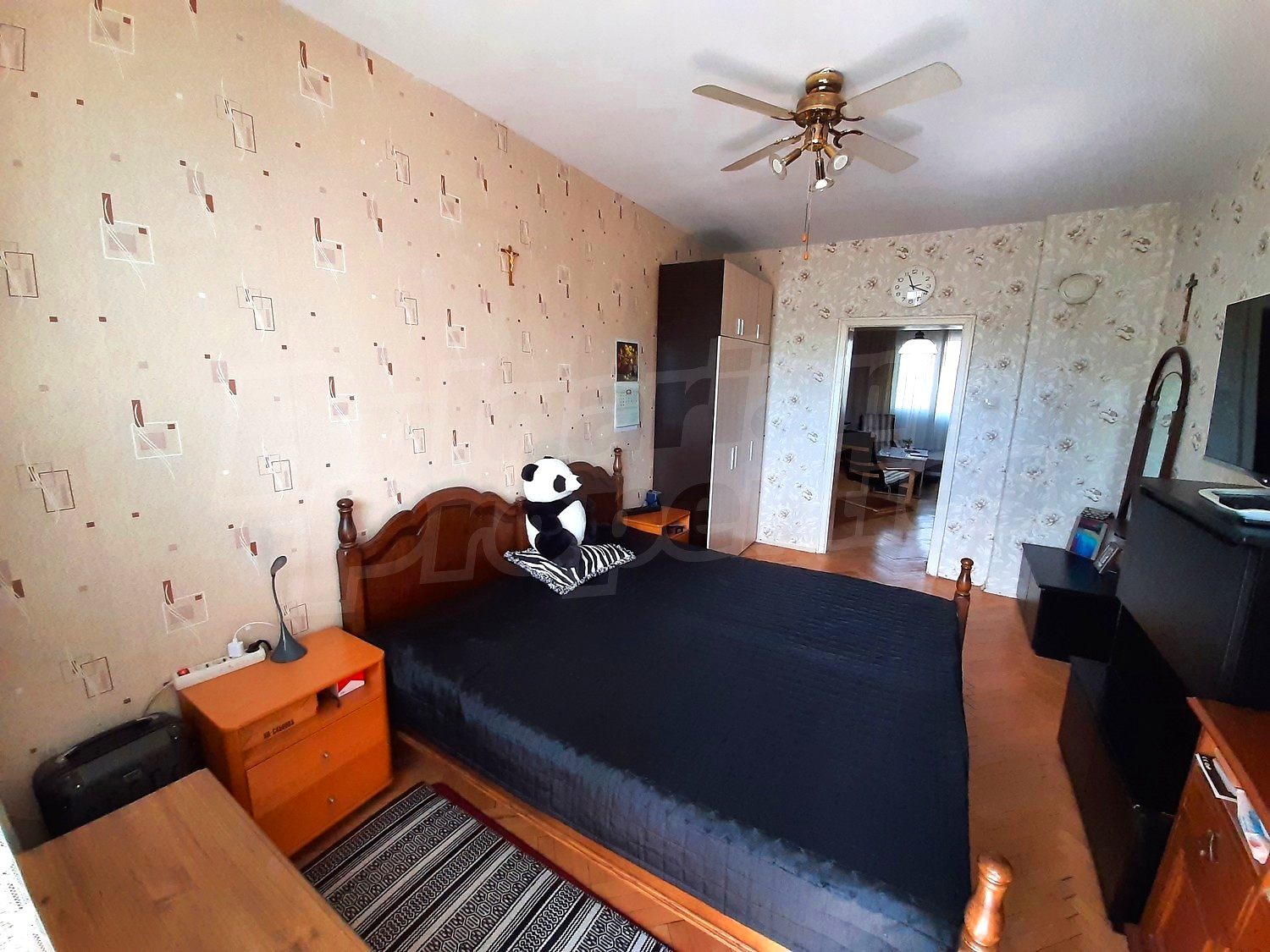 Gallery Picture 18