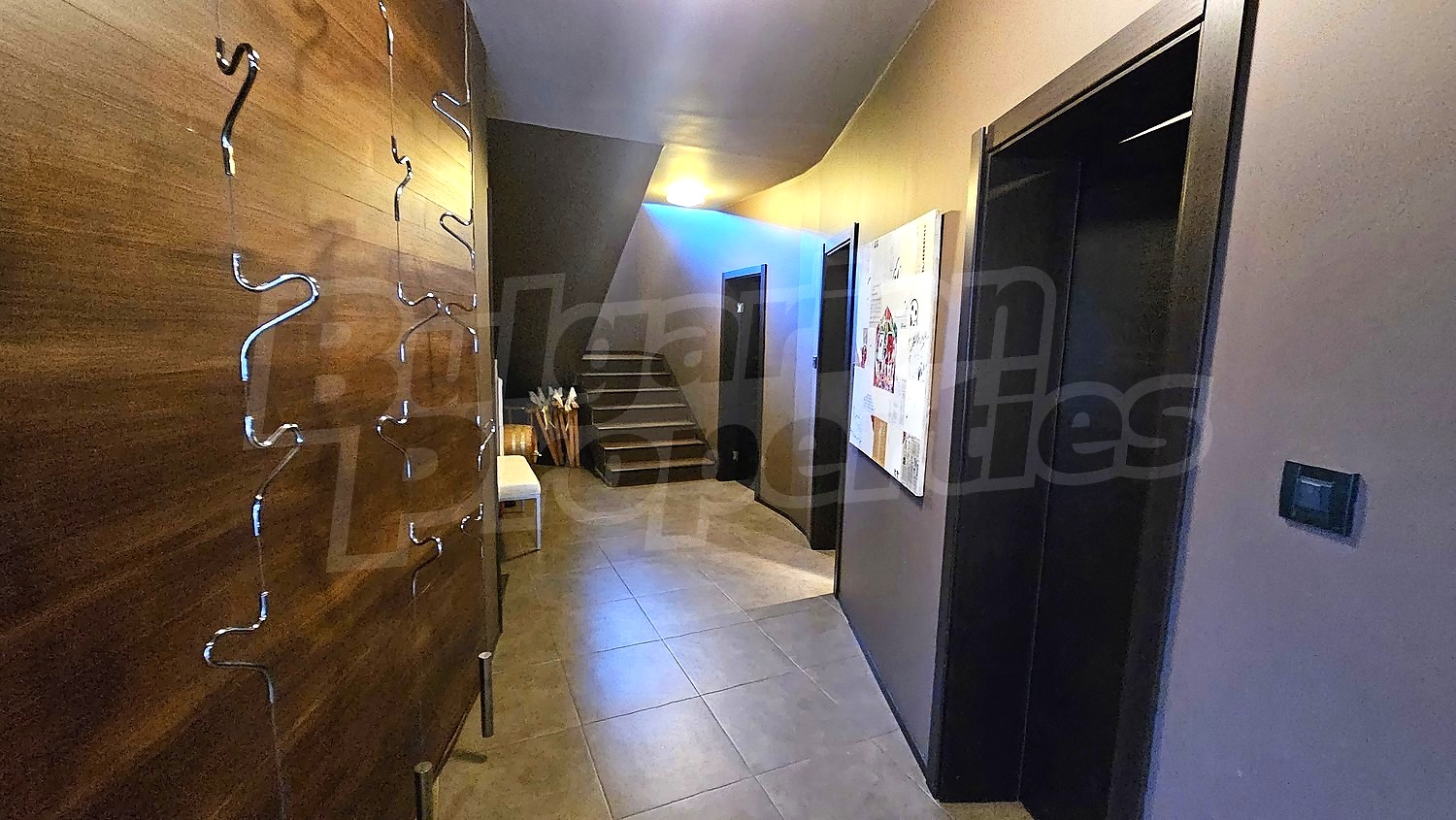 Gallery Picture 13