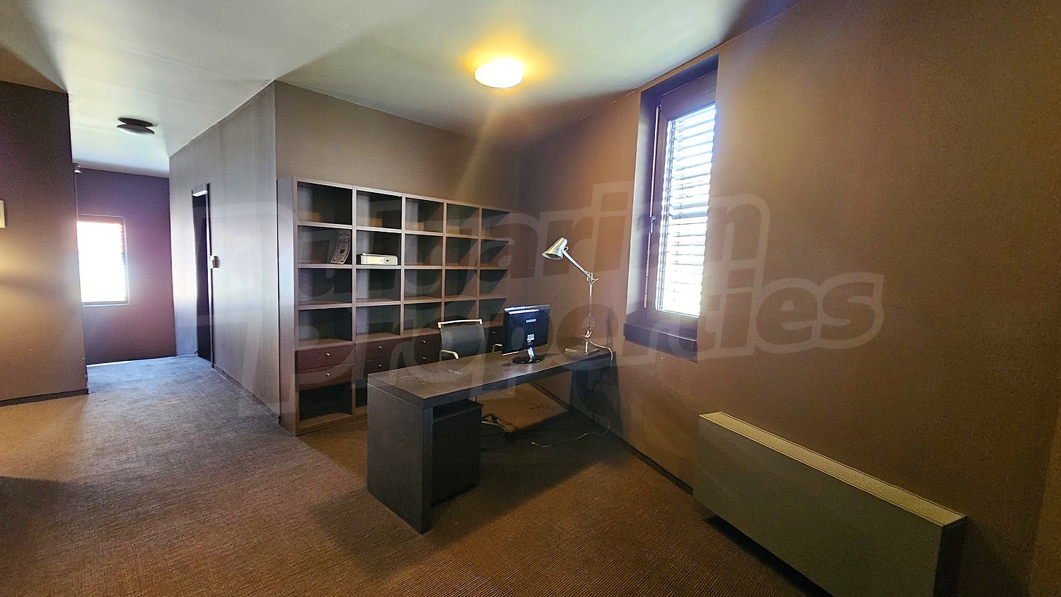 Gallery Picture 32