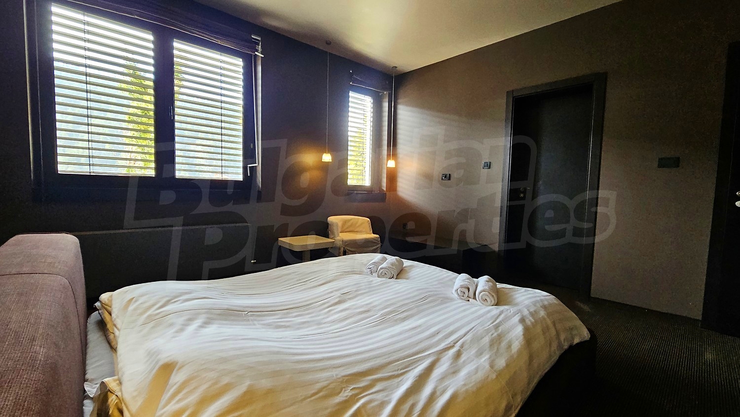 Gallery Picture 39