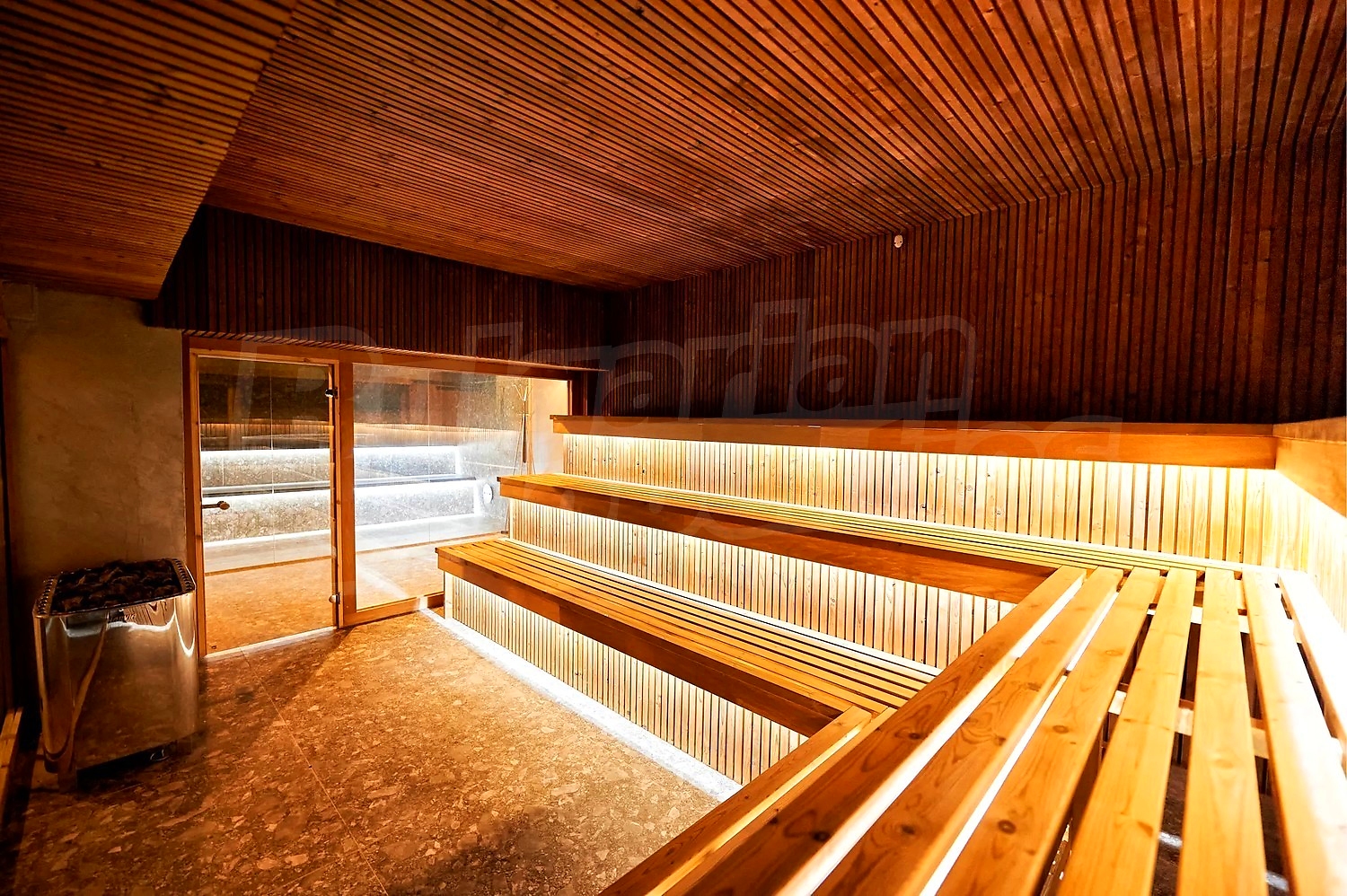 Gallery Picture 10