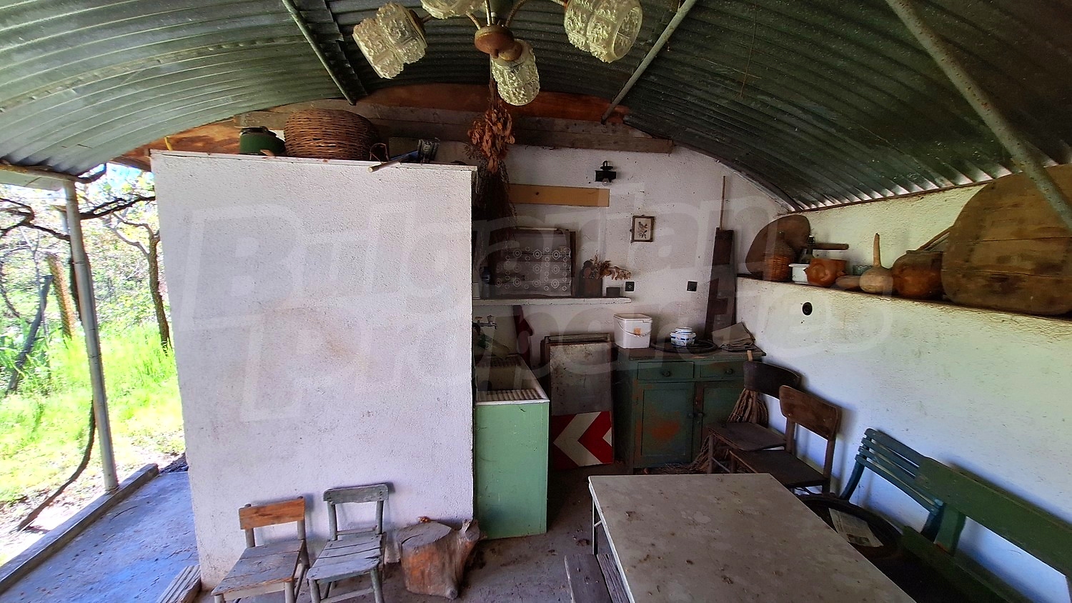 Gallery Picture 15
