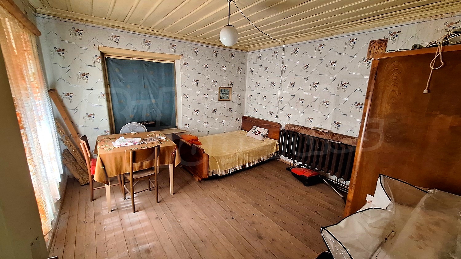 Gallery Picture 2