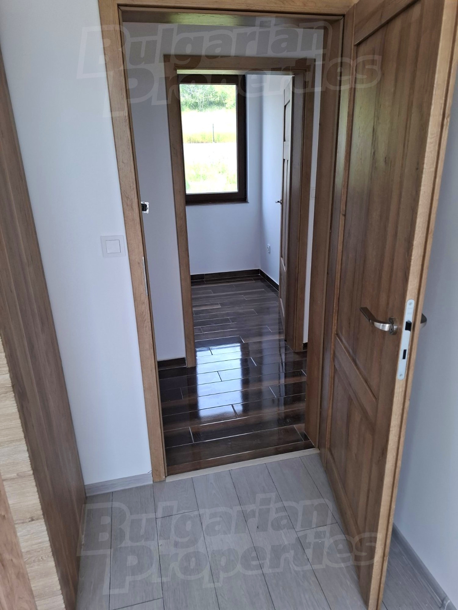 Gallery Picture 22