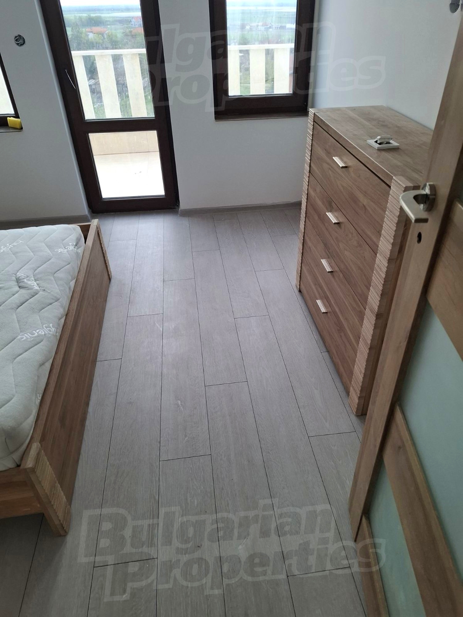 Gallery Picture 27