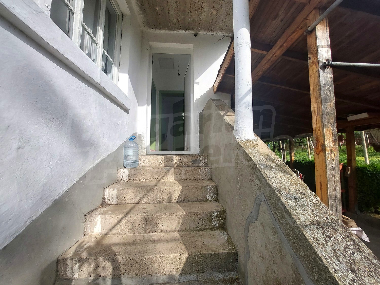 Gallery Picture 6